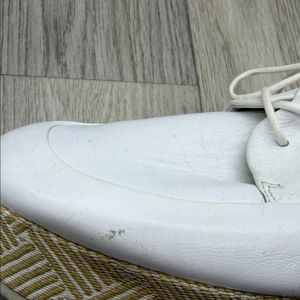 hogl Chic White Lace-Up Platform Shoes